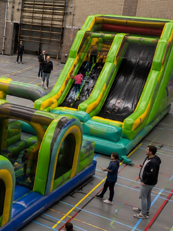 Mega shark slide